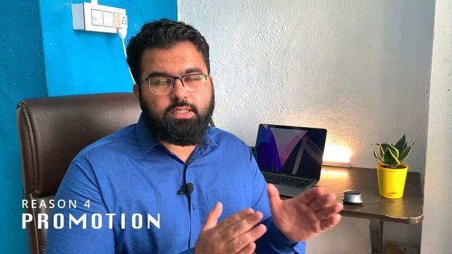 What is the Right time to Switch Current Company to Quickly Grow in your Career смотреть онлайн