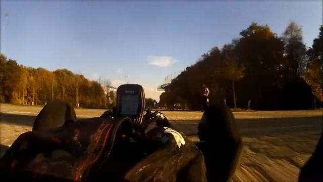 126 km/h (78 mph) 6S Brushless 8ight Truggy on-board view - with GPS speedo смотреть онлайн