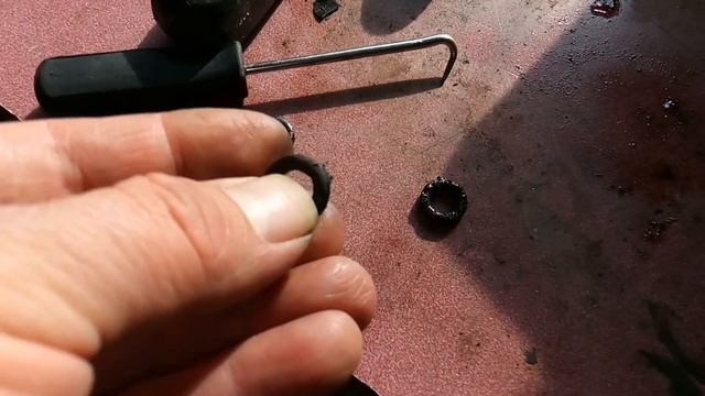 Changing Fuel Injector O rings смотреть онлайн