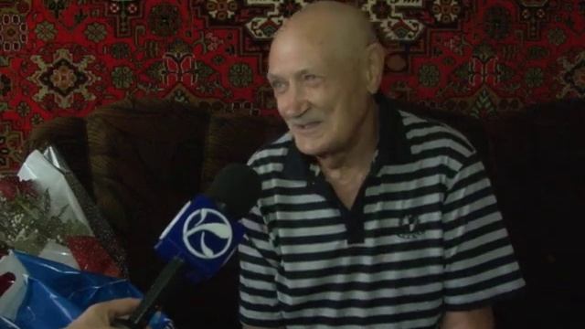 Железнодорожники поздравили своего ветерана смотреть онлайн