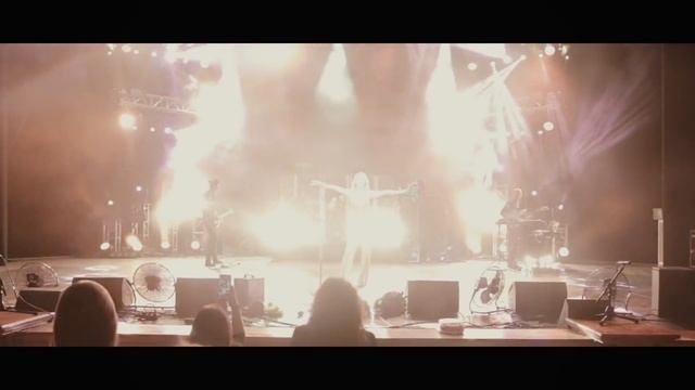 LOBODA LIVE SHOW. ТУР #H2LO. Новосибирск 2017. BACKSTAGE смотреть онлайн