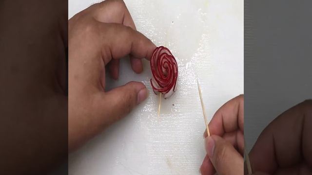 Beautiful Garnish Red Radish Rose flower with Orange & Egg plant Design Super Salad Decoration Idea смотреть онлайн