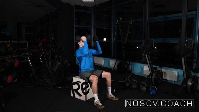 Жим Арнольда. Упражнения для плеч смотреть онлайн