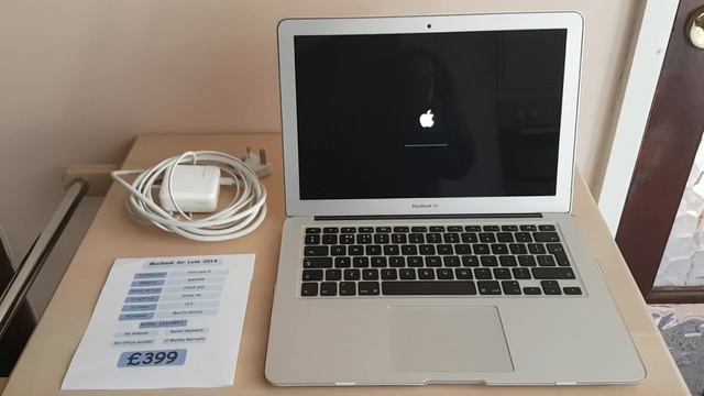 Macbook Air Late 2014 смотреть онлайн