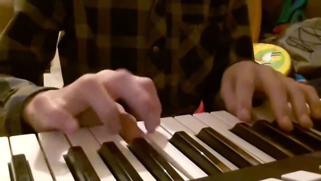 Имперский марш на пианино [OST 'Звездные Войны'] смотреть онлайн