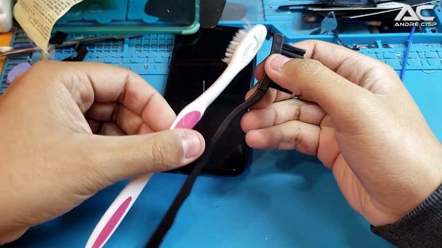 SEU IPHONE PAROU DE CARREGAR FAÇA ISSO EM CASA E RESOLVA смотреть онлайн