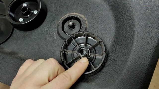 Разбор автомобиля Ниссан Ноут (Nissan Note) для самостоятельной установки авточехлов смотреть онлайн