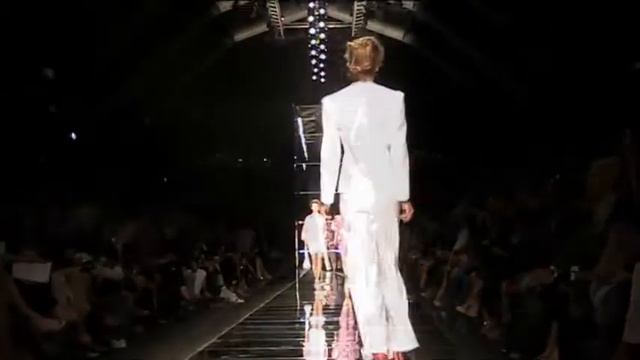 John Richmond Spring-Summer 2012 - Milano Moda Donna смотреть онлайн