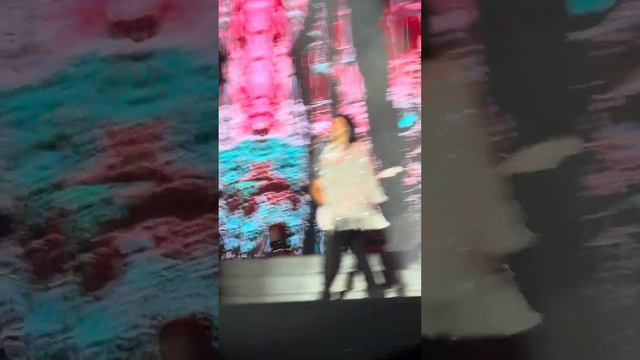 Nadie ha dicho, LDDC y Jamás abandoné - Laura Pausini World Tour 2023/2024 Live Perú смотреть онлайн