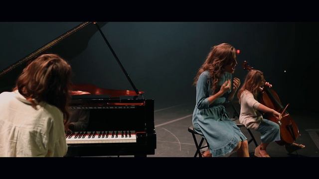 Foto Sisters - I Will Wait For You (Psalms 130) смотреть онлайн