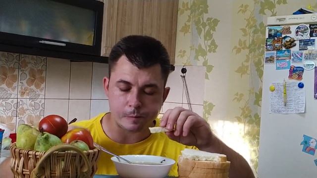 МУКБАНГ ? ОЧЕНЬ ВКУСНЫЙ СУП з СЫРНИМИ ШАРИКАМИ | НА Улице +39 ? Ответы на Вопросы ?