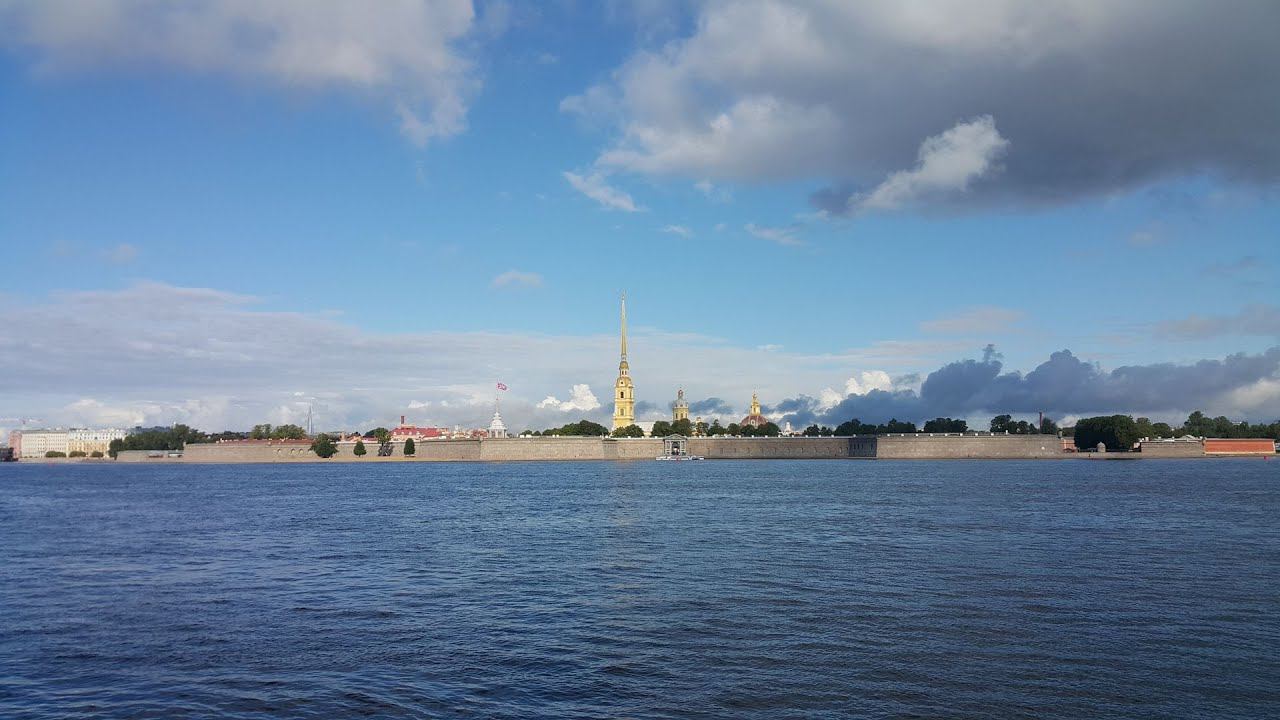 Путешествие в Санкт-Петербург смотреть онлайн