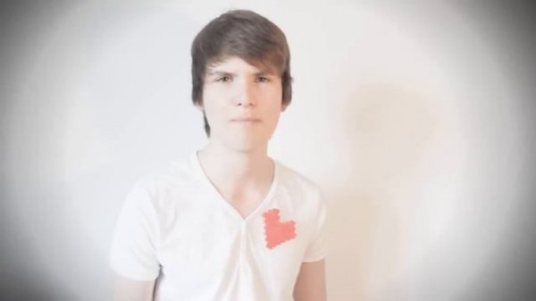 Simon Curtis - Beat Drop Music Video