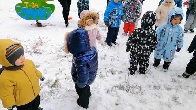 Сиреневая. День рождения Деда Мороза смотреть онлайн
