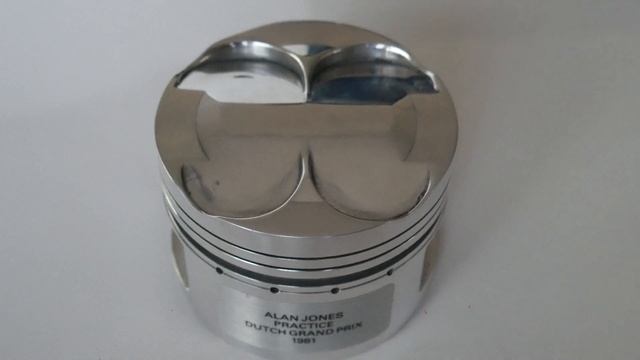 ? WILLIAMS F1 FORD COSWORTH DFV PISTON ? смотреть онлайн