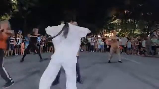 BACK DOOR) STRAY KIDS DANCE IN PUBLIC