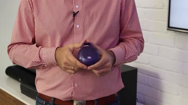 Обзор акустической системы JBL Clip (портативной колонки) смотреть онлайн
