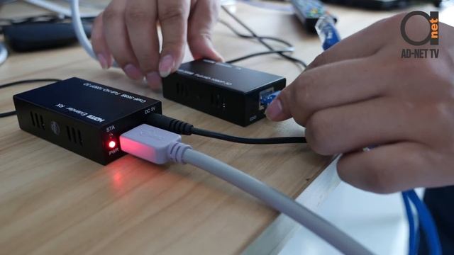 HDMI over UTP extender - Small & Quick to Install! смотреть онлайн