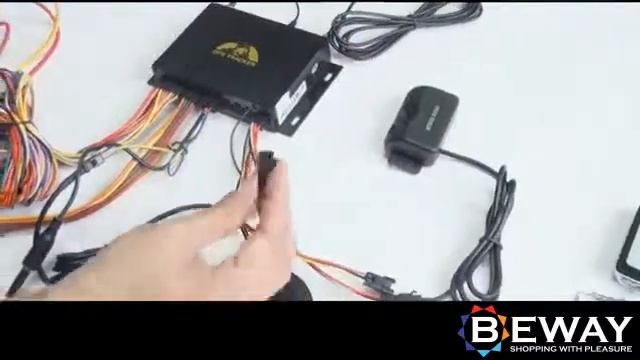 GPS устройство, дистанционно изклюване на двигателя на свързания автомобил смотреть онлайн