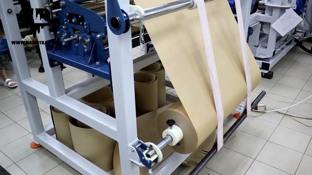 Продольная резка бумаги и картона на станке СПР-1200 смотреть онлайн