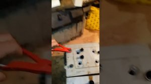 Пускозарядный прибор Автоэлектрика Т-1014ря, зарядка АКБ BOSCH 225 ah