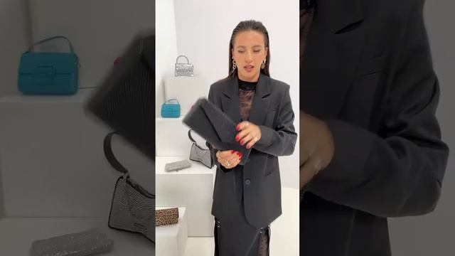 Шесть трендовых сумок / Выбор блогера смотреть онлайн