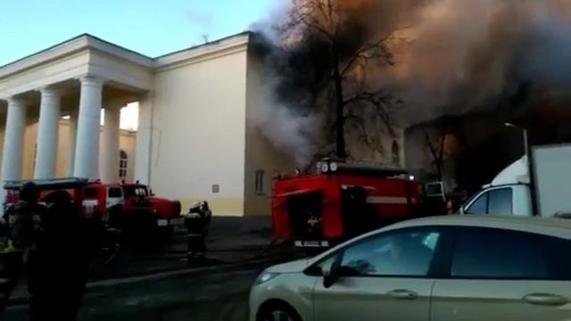 Пожар в ДК"Орджоникидзе" смотреть онлайн
