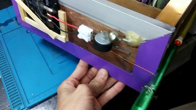 Sistem Keamanan Laci Uang Kasir Ala Quantum Cell смотреть онлайн