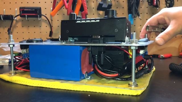 Ham Radio Go Box & Solar Generator Xiegu G90 смотреть онлайн