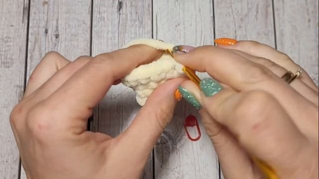 ?ОЛЕНЬ КРЮЧКОМ С ПЛЮШЕВОЙ ПРЯЖИ?crochet Deer?gehäkeltes Reh