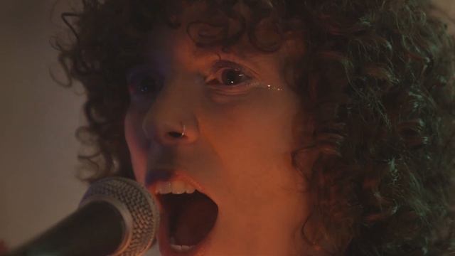 Pinhole -Better Than One смотреть онлайн