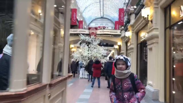 VLOG/ТЦ/Москва/ДЕНИЗА ХЕКИЛАЕВА смотреть онлайн