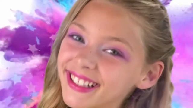 Игровой набор с куклой и косметикой 2в1 Sparkle InstaGlam Dolls смотреть онлайн