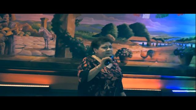 LA RULETA DEL AMOR DELIA GUERRERO CANTANDO EN LA QUINTA DE LOS REYES смотреть онлайн