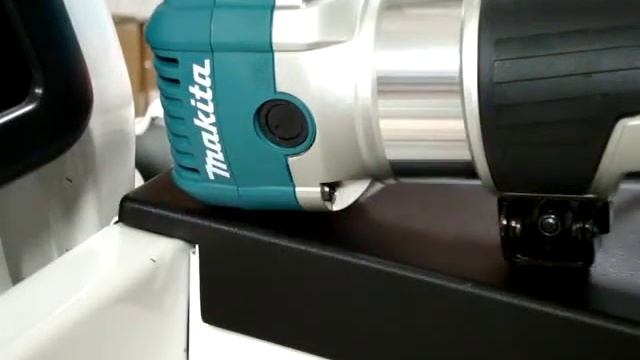 Ford "Shorty" (5.5 ft bed) Rail Cut & Installation Video for BullRing смотреть онлайн