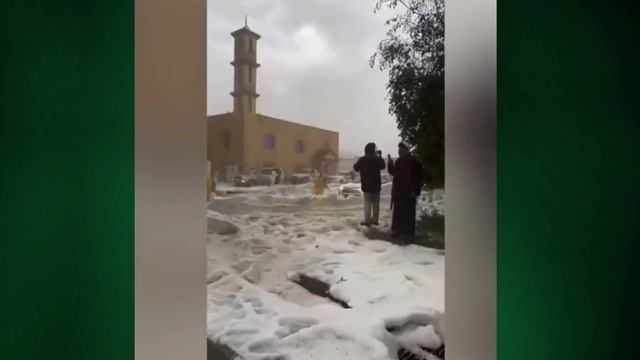 Heavy Rain In Makkah | Heavy Snowfall Has Blanketed The Streets Of Al-Bahah | Saudi  Weather Update