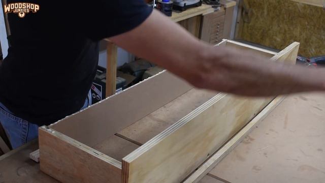 Ultimate Space Saver For Small Workspaces - Mini Workshop P2 смотреть онлайн