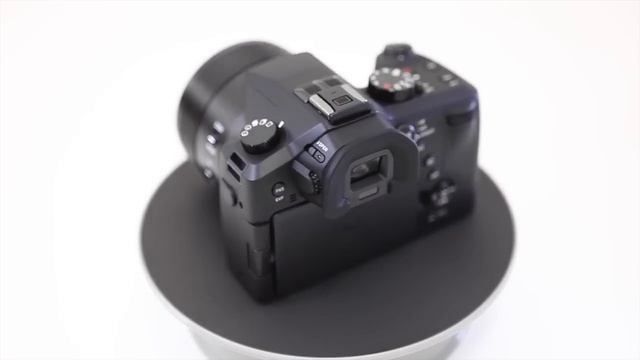 Leica V LUX(Typ114)開封の儀　マップタイムズ http://news.mapcamera.com/maptimes.php?itemid=25586 смотреть онлайн