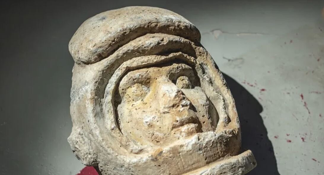 Искушение для археолога. смотреть онлайн