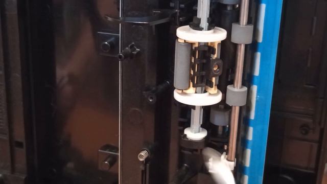 Чистим от тонера принтер SAMSUNG SCX-4600, а также его частичная разборка и сборка смотреть онлайн