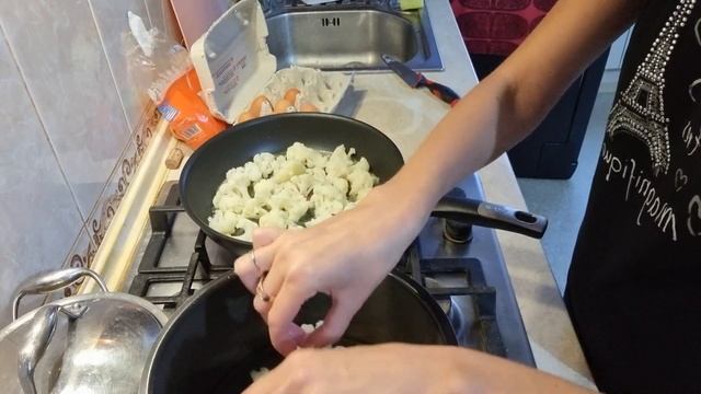 УТРЕННИЙ СЮРПРИЗ, ГОТОВЛЮ ЦВЕТНУЮ КАПУСТУ С ЯЙЦОМ И СМЕТАНОЙ,ВЛОГ смотреть онлайн