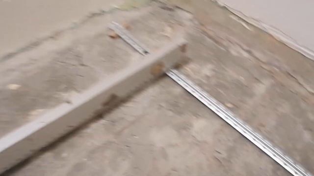 КАК РОВНО ЗАЛИТЬ ПОЛ.