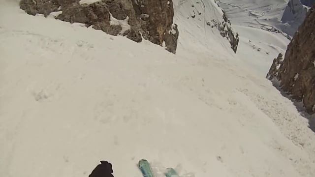 Skiing in Dolomites, Val di Fassa смотреть онлайн