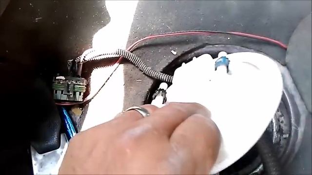 COMO CAMBIO LA BOMBA DE MI CORSA смотреть онлайн