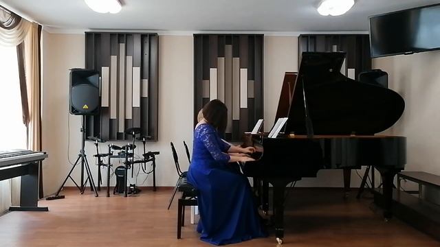 КаприZ А Дворжак Славянские танцы ми минор и До мажор сжатый смотреть онлайн