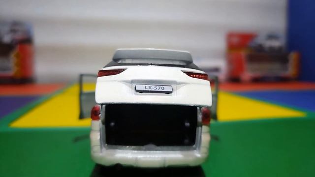Model of Lexus LX570,model cars, Toy Lexus, super video. смотреть онлайн