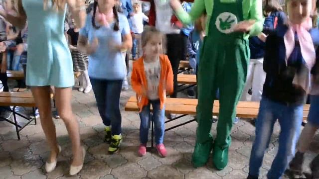 Танец Ру ру ру в ДОЛ "Орленок" Воевуцкая Белла 4 года смотреть онлайн