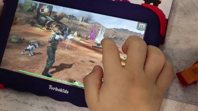 Тобот Тритан и Родион. Игры, обучалки и мультики. Детский планшет Turbokids S5 смотреть онлайн