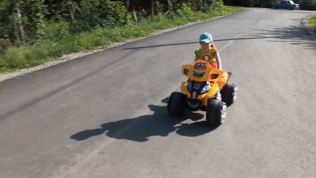 Наша дочь Анжелина-Байкер смотреть онлайн