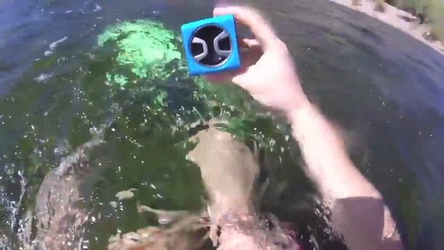 ЧТО МОЖНО НАЙТИ НА ДНЕ РЕКИ #7 Часы, очки, колонка и др. смотреть онлайн